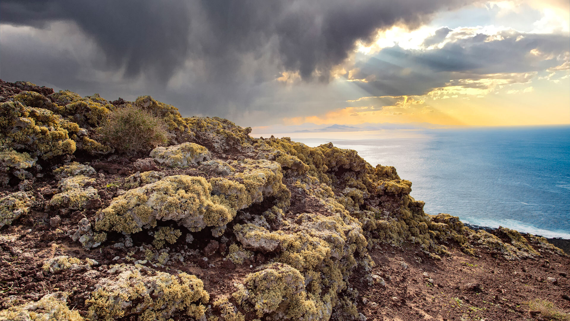 Wolken über La Graciosa