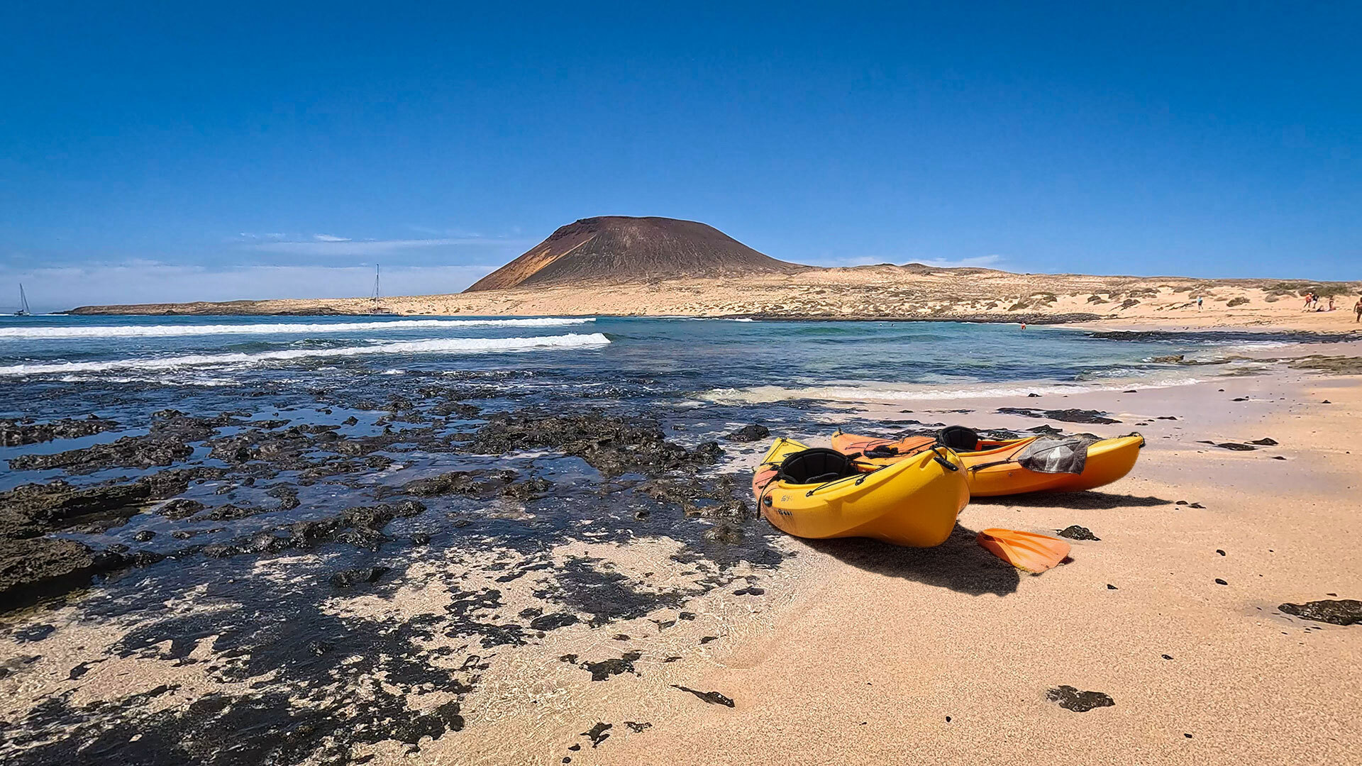La Graciosa im Sommer – mehr Besucher, mehr Hitze
